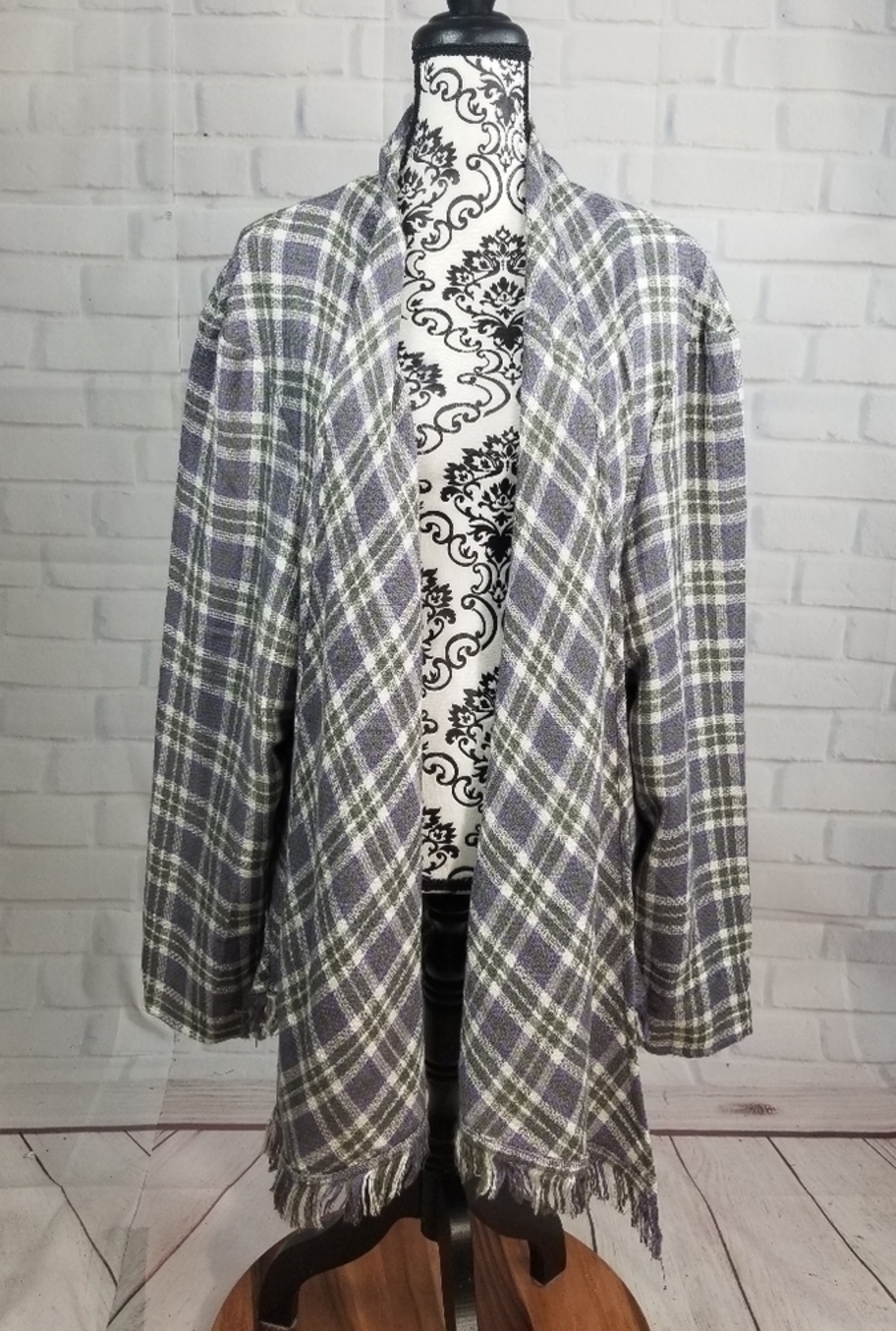 Natural Reflections sz 3x long sleeve cardigan